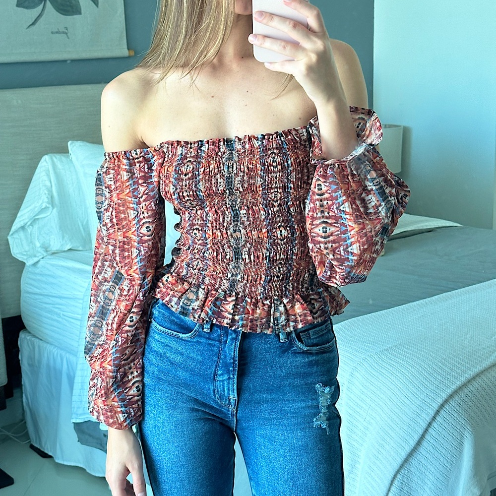 Smocked Square Neck/Off the Shoulder Patterned Top
